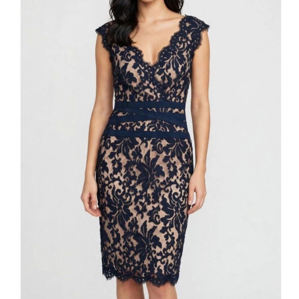 Tadashi Shoji Embroidered Lace Banded Waist V-Neck Sheath Dress - Size 8